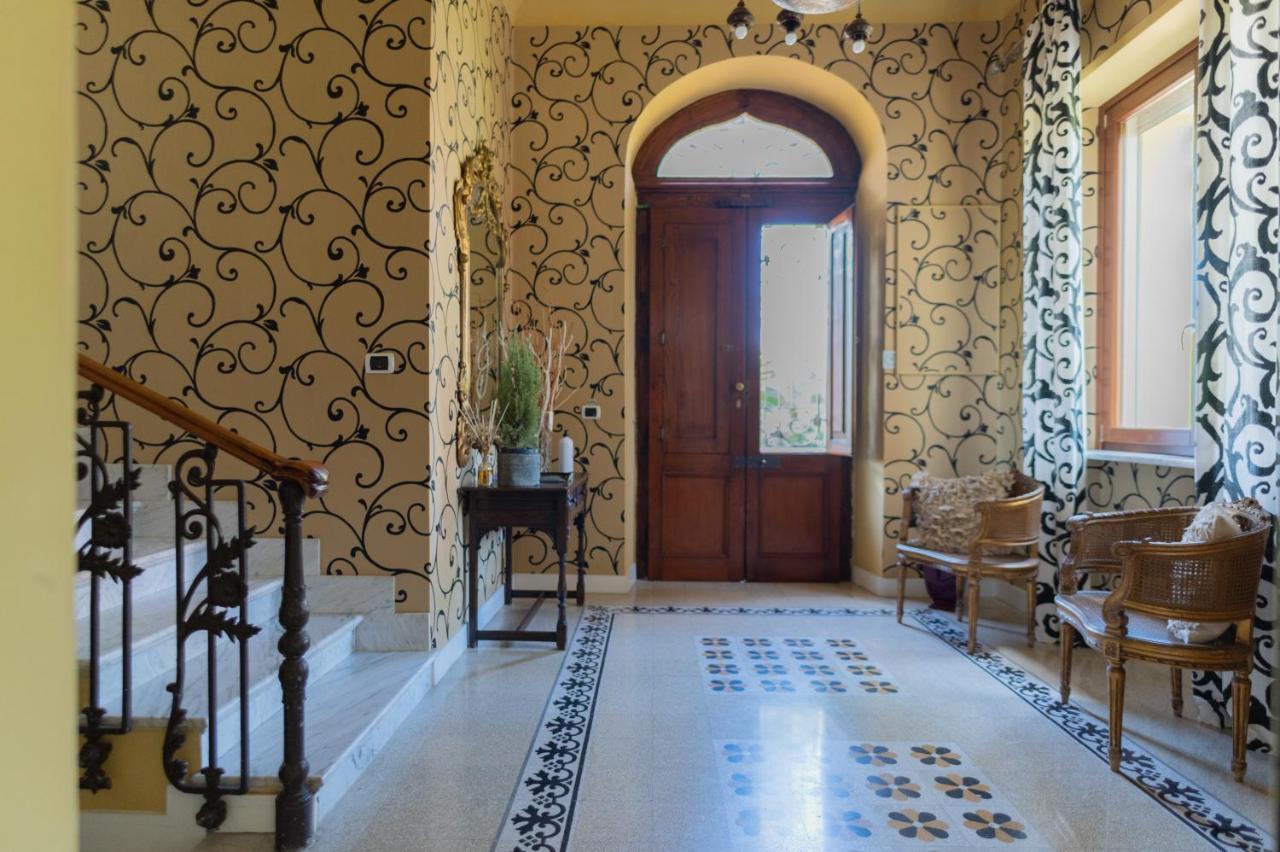 Villa Luisa バーリ エクステリア 写真