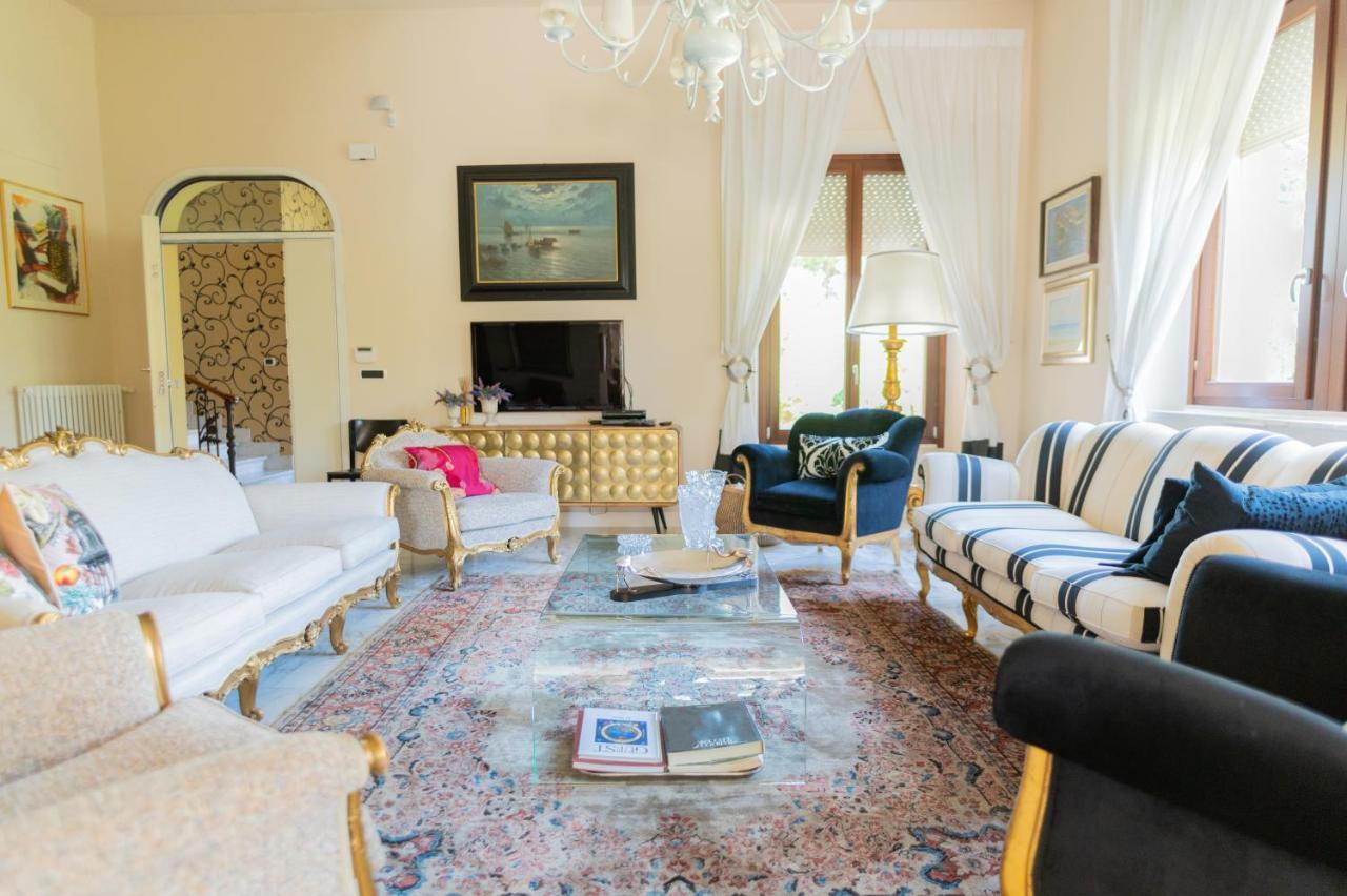 Villa Luisa バーリ エクステリア 写真